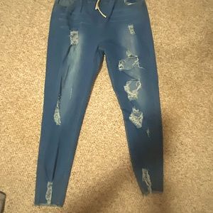 Holy Holey Holie? Jeans